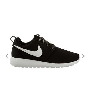 Nike Roshe Black and White Shoes, Never Worn